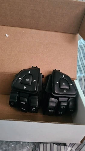 Steering Wheel Cruise Control Switch for 2012-2015 Ford Edge / Explorer